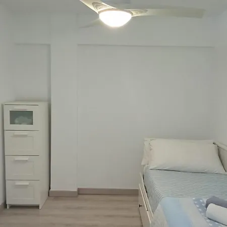 Bonito Piso Con Vista Al Mar *